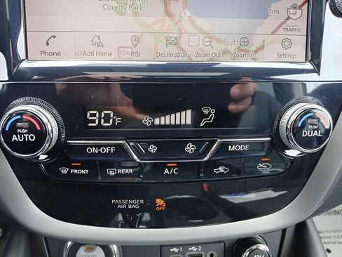 Used 2024 Nissan Murano Platinum w/ Cargo Package image 17