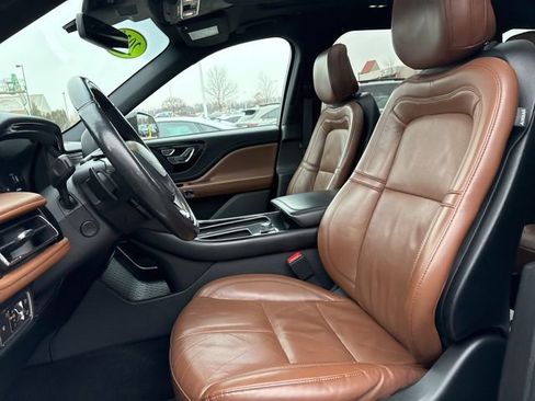Used 2020 Lincoln Aviator Reserve w/ Equipment Group 201A image 10