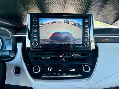 Used 2021 Toyota Corolla SE w/ Carpet Mat Package (TMS) FWD image 27