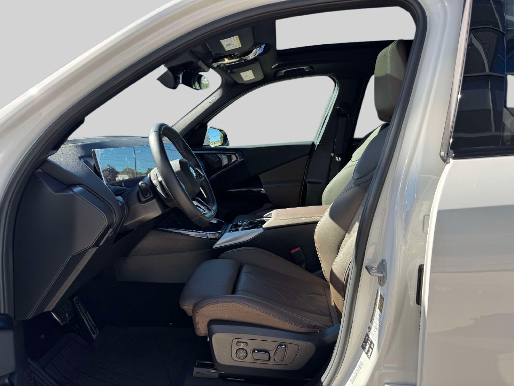 Certified 2026 BMW X3 xDrive30i w/ Premium Package AWD/4WD image 17