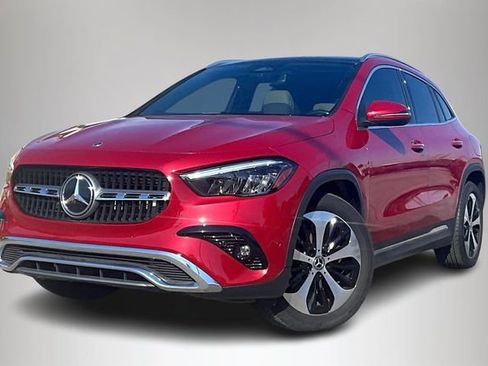 New 2025 Mercedes-Benz GLA 250 image 2