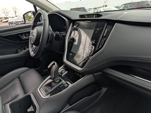 Certified 2025 Subaru Outback Touring AWD/4WD image 26