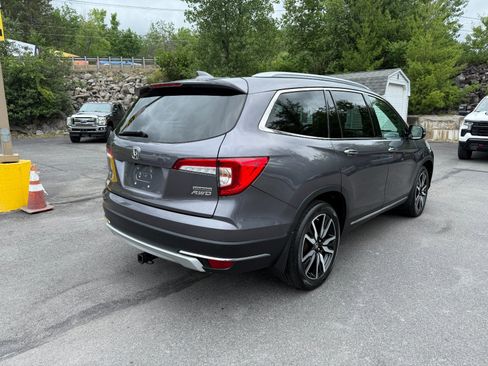 Used 2021 Honda Pilot Touring image 5