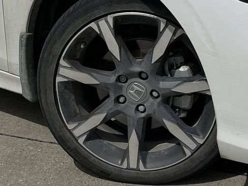 Used 2025 Honda Civic Sport image 9