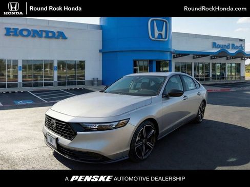 Certified 2026 Honda Accord SE image 1
