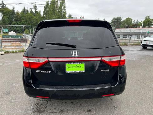 Used 2012 Honda Odyssey Touring image 5