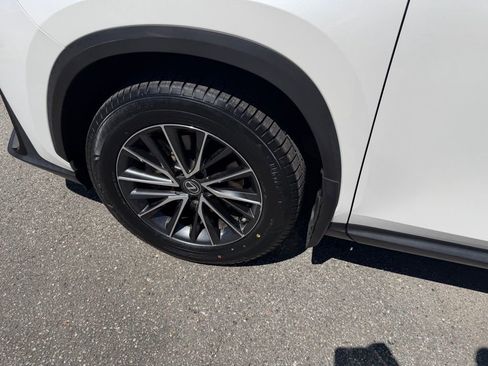 Used 2022 Lexus NX 350 AWD image 11