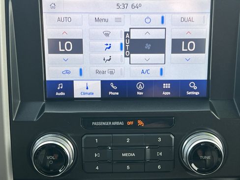 Certified 2020 Ford F150 Lariat w/ Equipment Group 502A Luxury AWD/4WD image 24