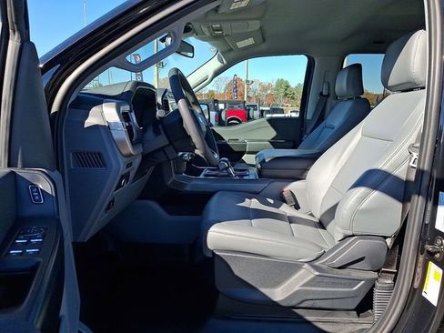 Used 2023 Ford F150 Lightning Pro image 13