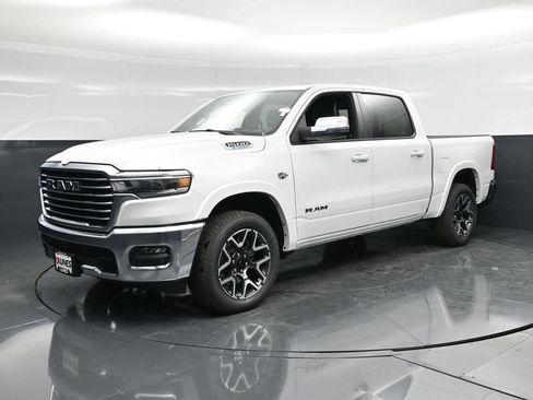 New 2026 RAM 1500 Laramie AWD/4WD image 5