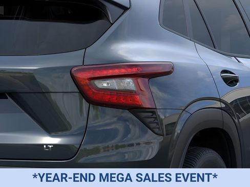 New 2026 Chevrolet Trax LT w/ Driver Confidence Package image 11