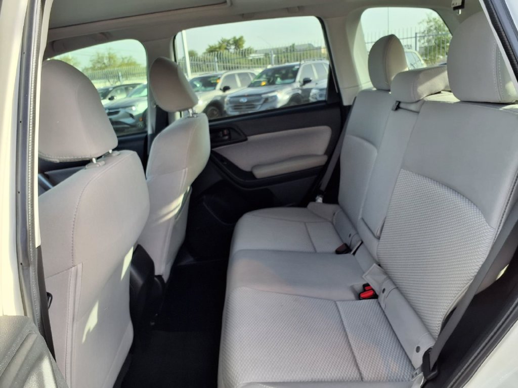 Used 2018 Subaru Forester 2.5i Premium AWD/4WD image 23