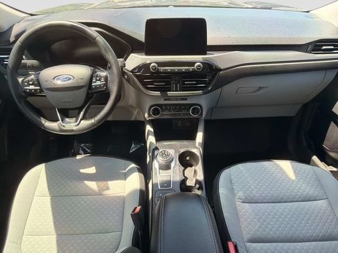 Used 2024 Ford Escape Active w/ Cold Weather Package FWD image 15