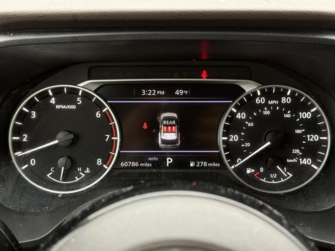 Used 2023 Nissan Rogue SV image 29