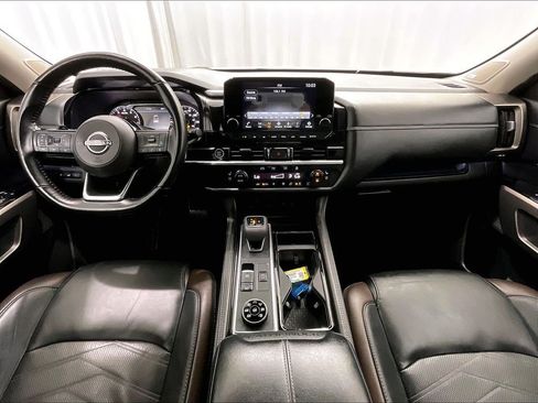 Used 2023 Nissan Pathfinder Platinum AWD/4WD image 22