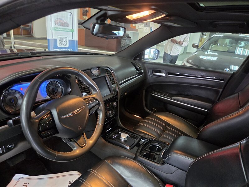 Used 2023 Chrysler 300 S RWD image 26