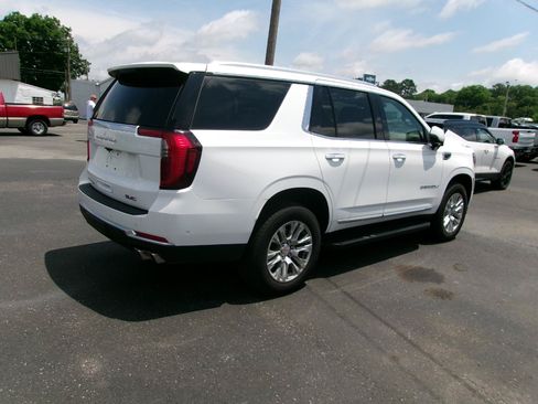 Certified 2025 GMC Yukon Denali AWD/4WD image 18