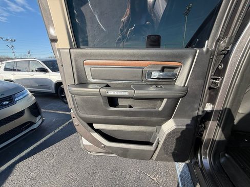 Used 2015 RAM 3500 Laramie image 20