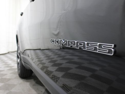 Used 2025 Jeep Compass Limited AWD/4WD image 26