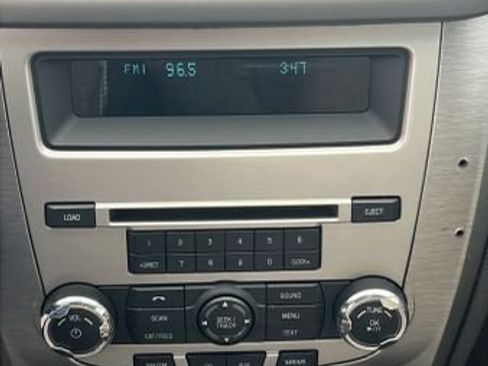 Used 2011 Ford Fusion S FWD image 23