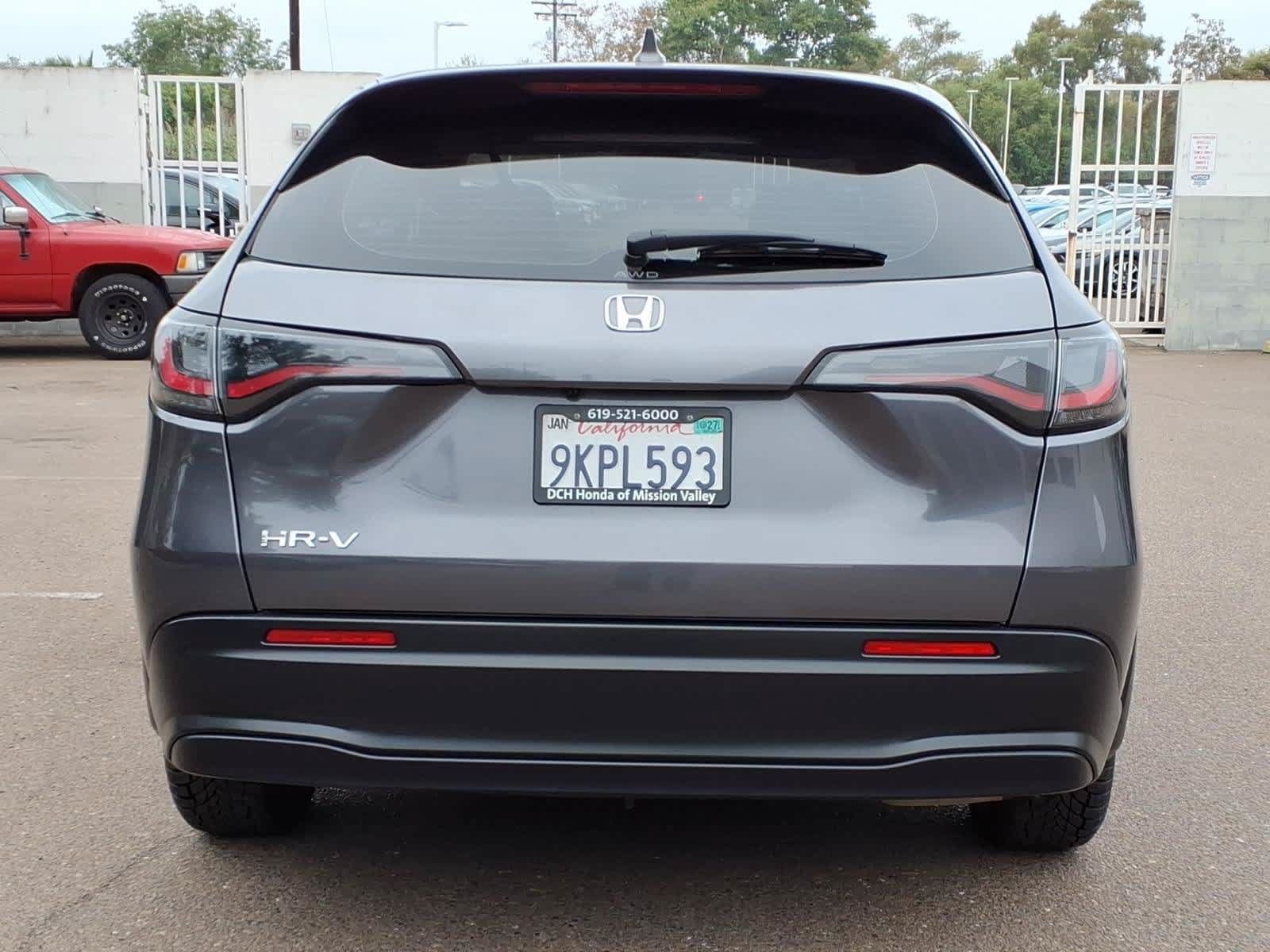 Used 2024 Honda HR-V LX image 5