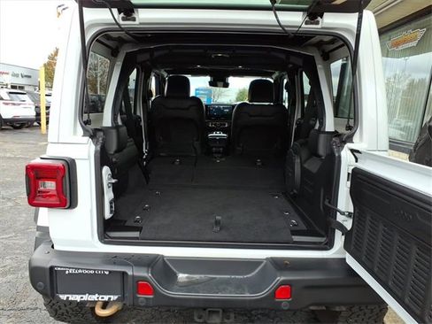 New 2025 Jeep Wrangler Unlimited Rubicon 392 image 26