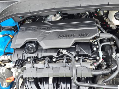 Used 2022 Hyundai Kona SE image 11