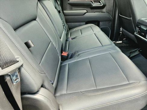 Used 2024 Chevrolet Silverado 1500 LTZ RWD image 20