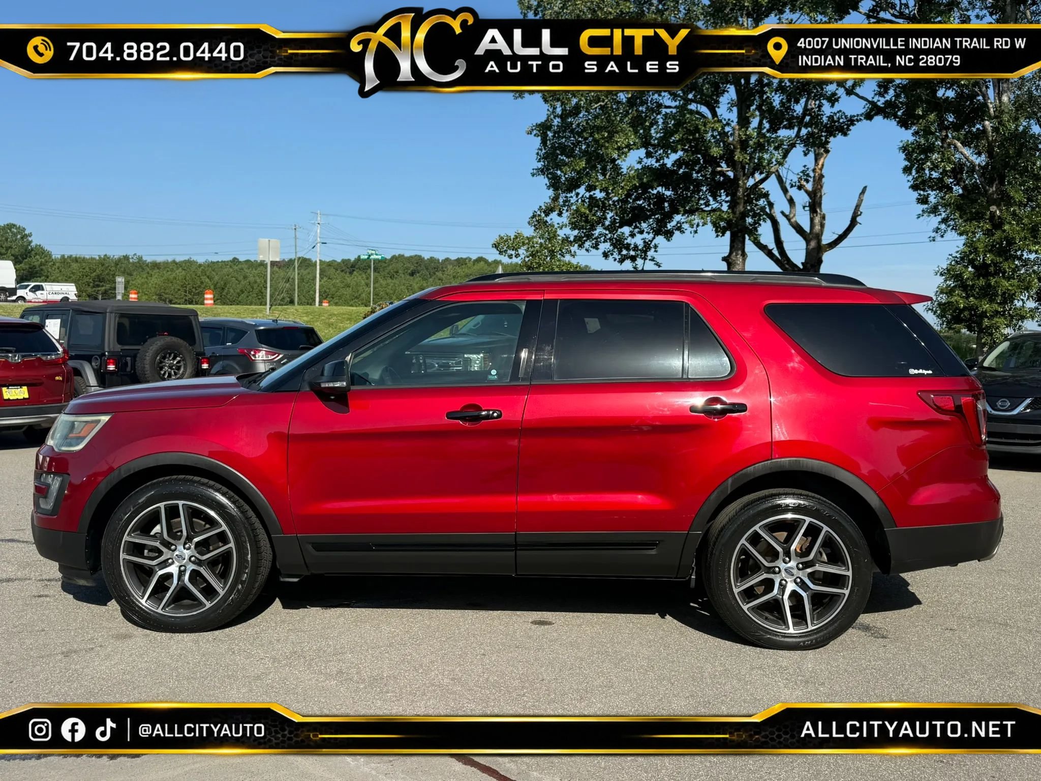 Used 2016 Ford Explorer Sport AWD/4WD image 4