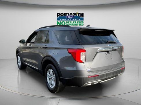 Used 2022 Ford Explorer XLT w/ Equipment Group 202A AWD/4WD image 27