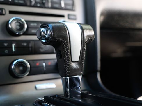 Used 2010 Ford Mustang GT image 44