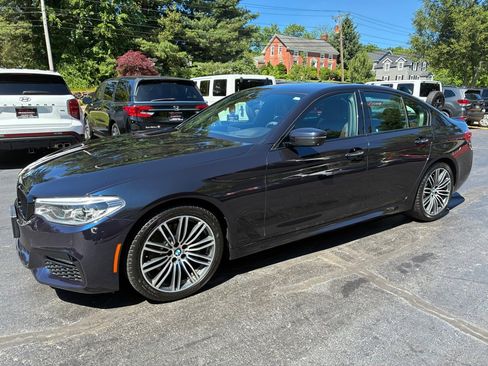 Used 2018 BMW 540i xDrive AWD/4WD image 2
