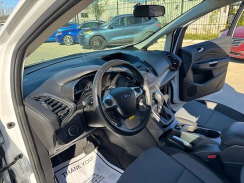 Used 2017 Ford C-MAX SE image 27