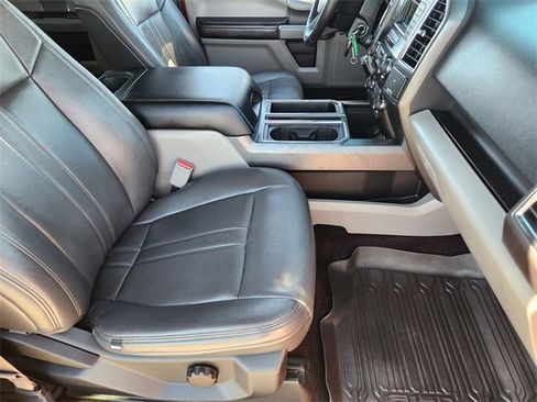 Used 2016 Ford F150 XLT w/ Equipment Group 301A Mid image 14