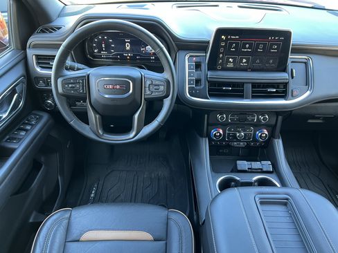 Used 2024 GMC Yukon AT4 image 36