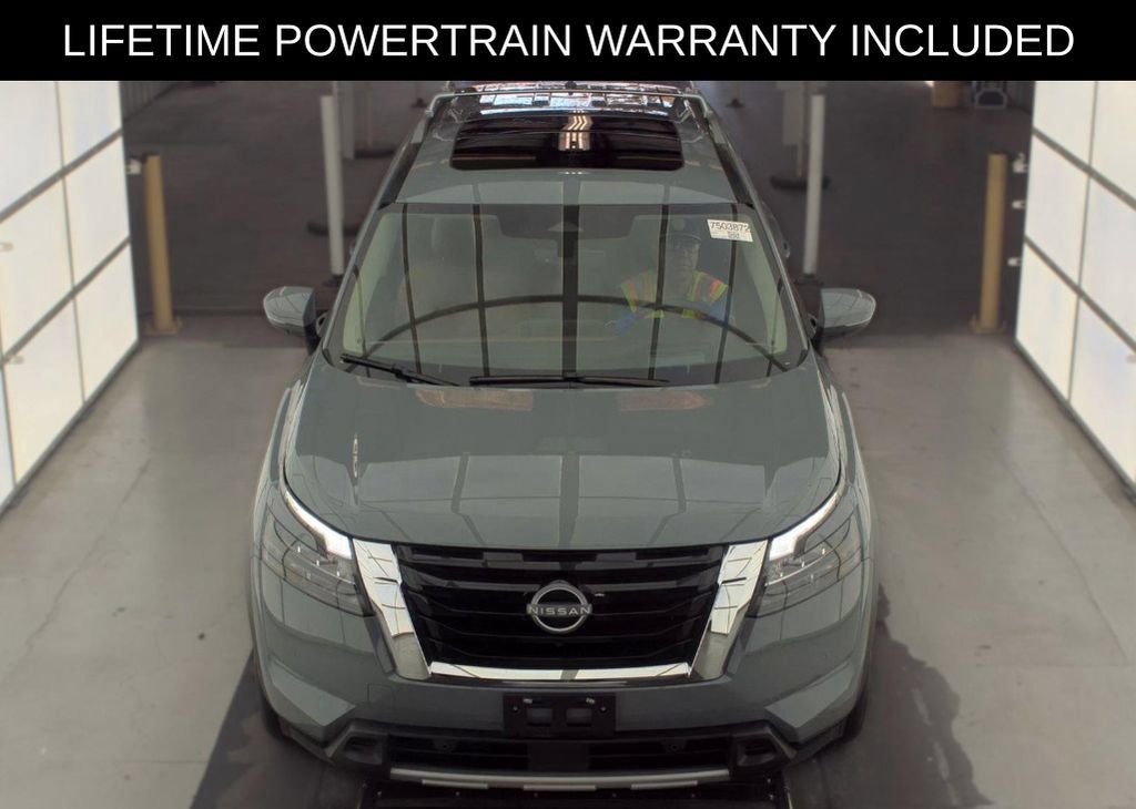 Used 2025 Nissan Pathfinder Platinum w/ Cargo Package FWD image 3