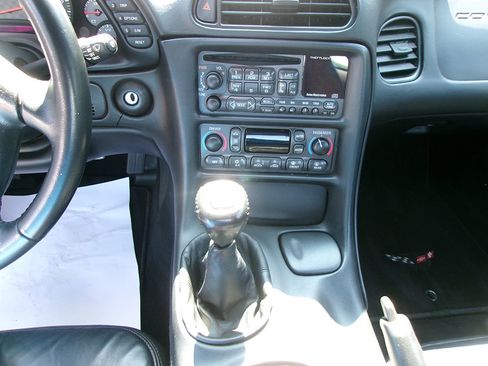 Used 2001 Chevrolet Corvette Z06 image 15