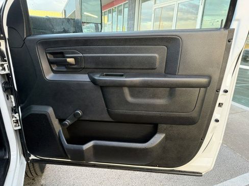 Used 2017 RAM 3500 Tradesman image 22