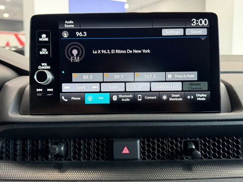 Used 2025 Honda CR-V Sport-L image 15