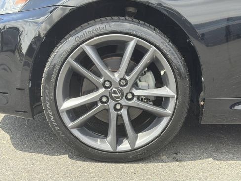 Used 2013 Lexus IS 250C RWD image 2