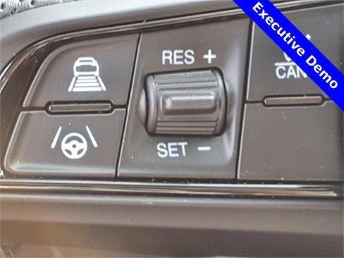 New 2025 Alfa Romeo Giulia Veloce w/ Veloce Package Rwd image 19