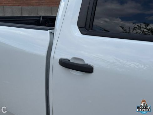 Used 2022 Chevrolet Silverado 2500 Custom AWD/4WD image 7