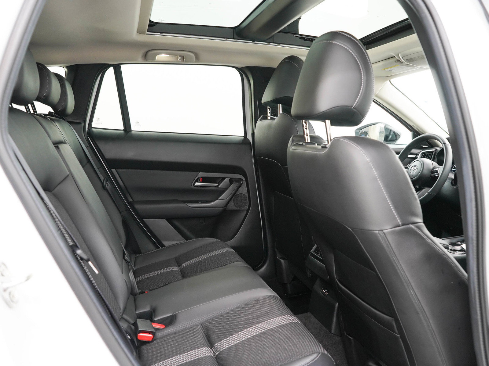 Used 2024 MAZDA CX-50 AWD 2.5 S w/ Cargo Package image 15