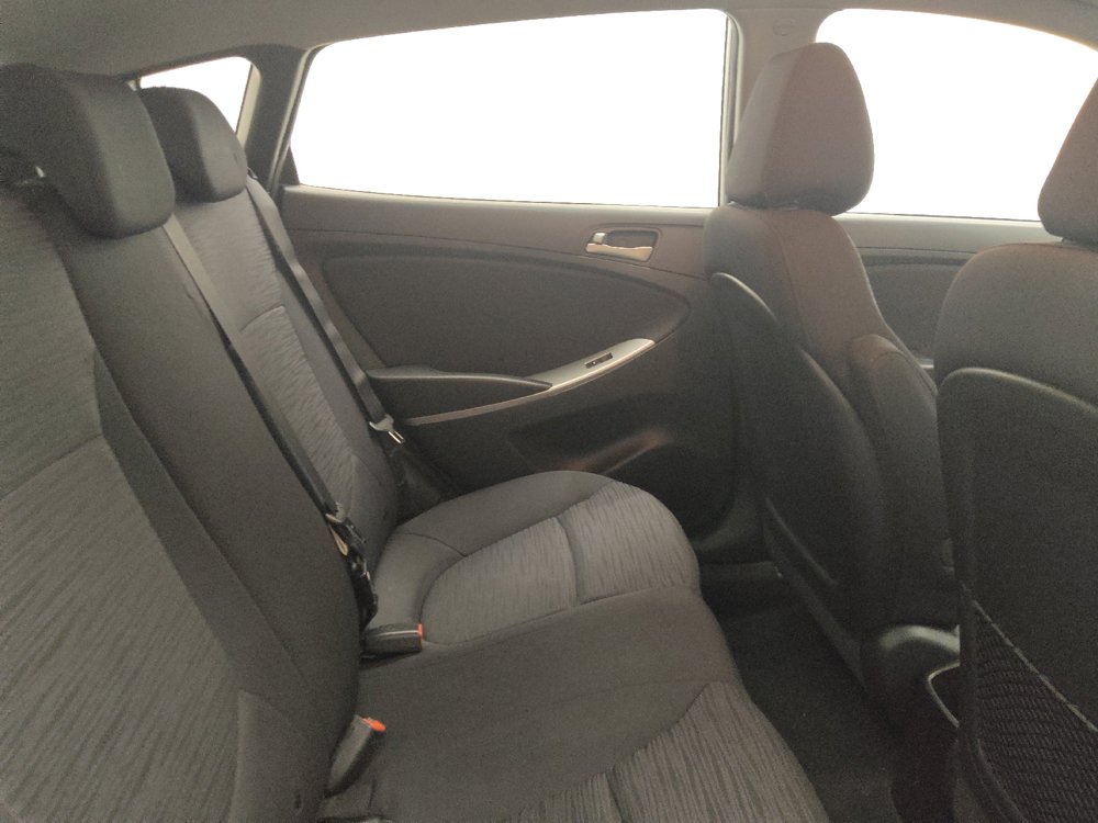 Used 2017 Hyundai Accent SE FWD image 19