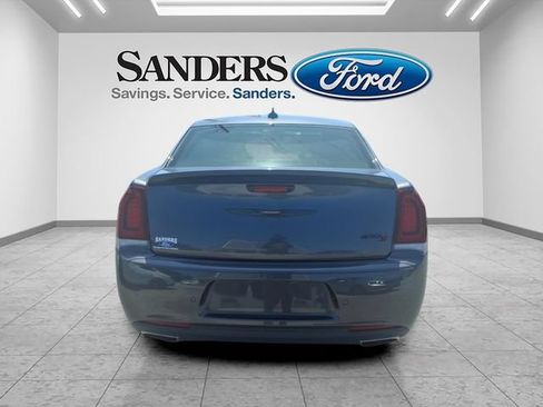 Used 2022 Chrysler 300 S w/ Comfort Group RWD image 3
