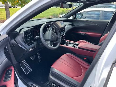Used 2024 Lexus RX 350 F Sport w/ Convenience Package AWD/4WD image 5