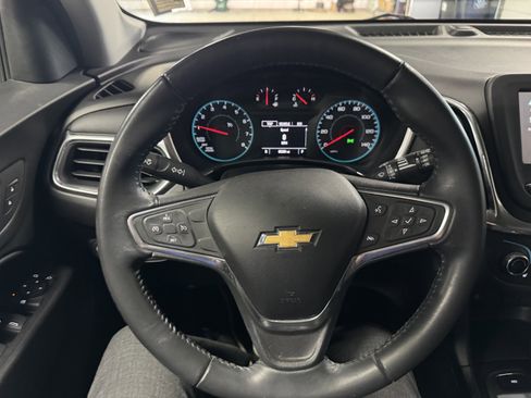 Used 2018 Chevrolet Equinox LT AWD/4WD image 18