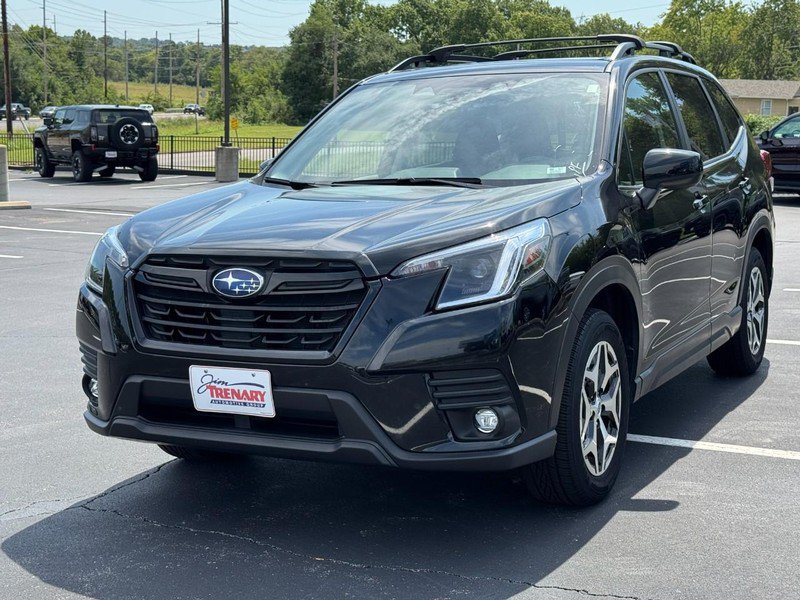 Used 2024 Subaru Forester Premium AWD/4WD image 8