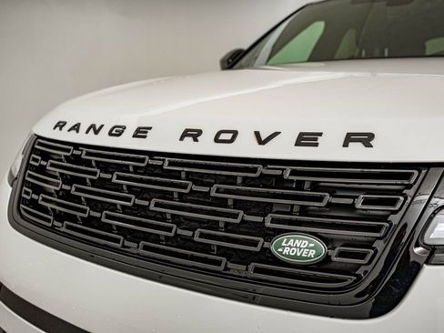Certified 2025 Land Rover Range Rover Velar S image 3