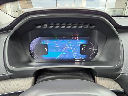 Certified 2023 Volvo XC90 T8 Ultimate w/ Protection Package Premier image 23